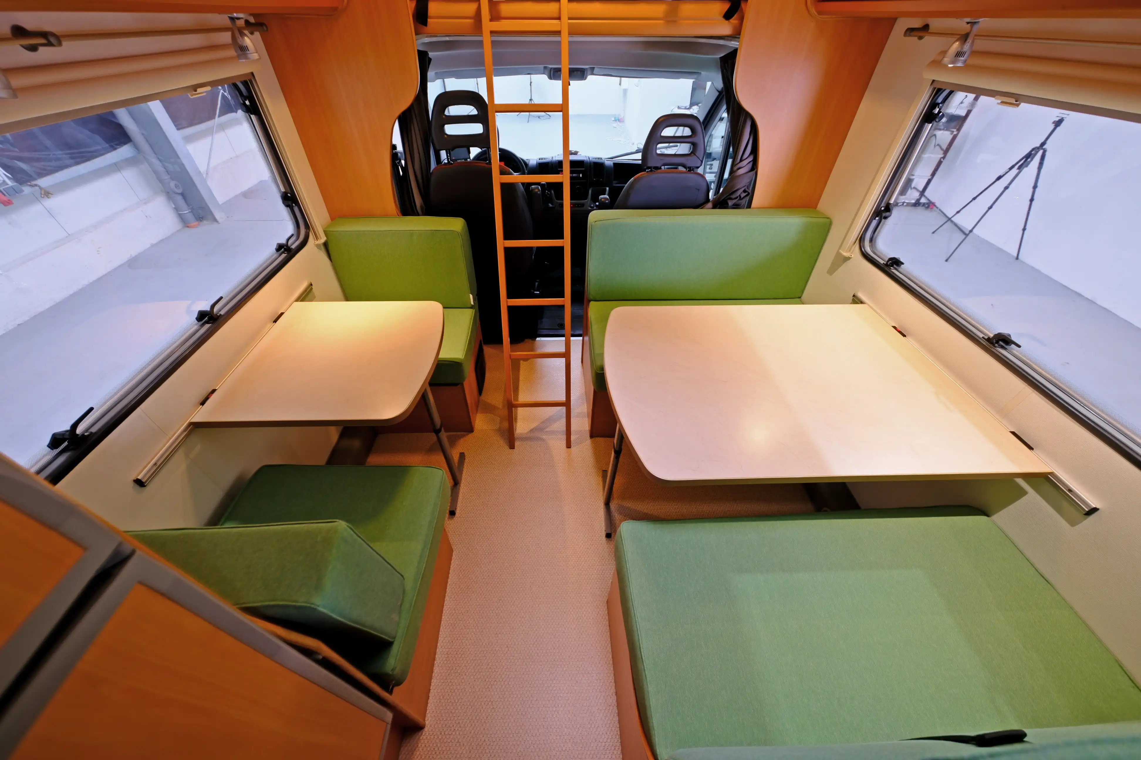 PILOTE Aventura A 710